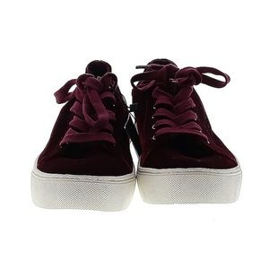 NWT Zara burgundy velvet sneakers size 39 EU or size 8 USA sizing